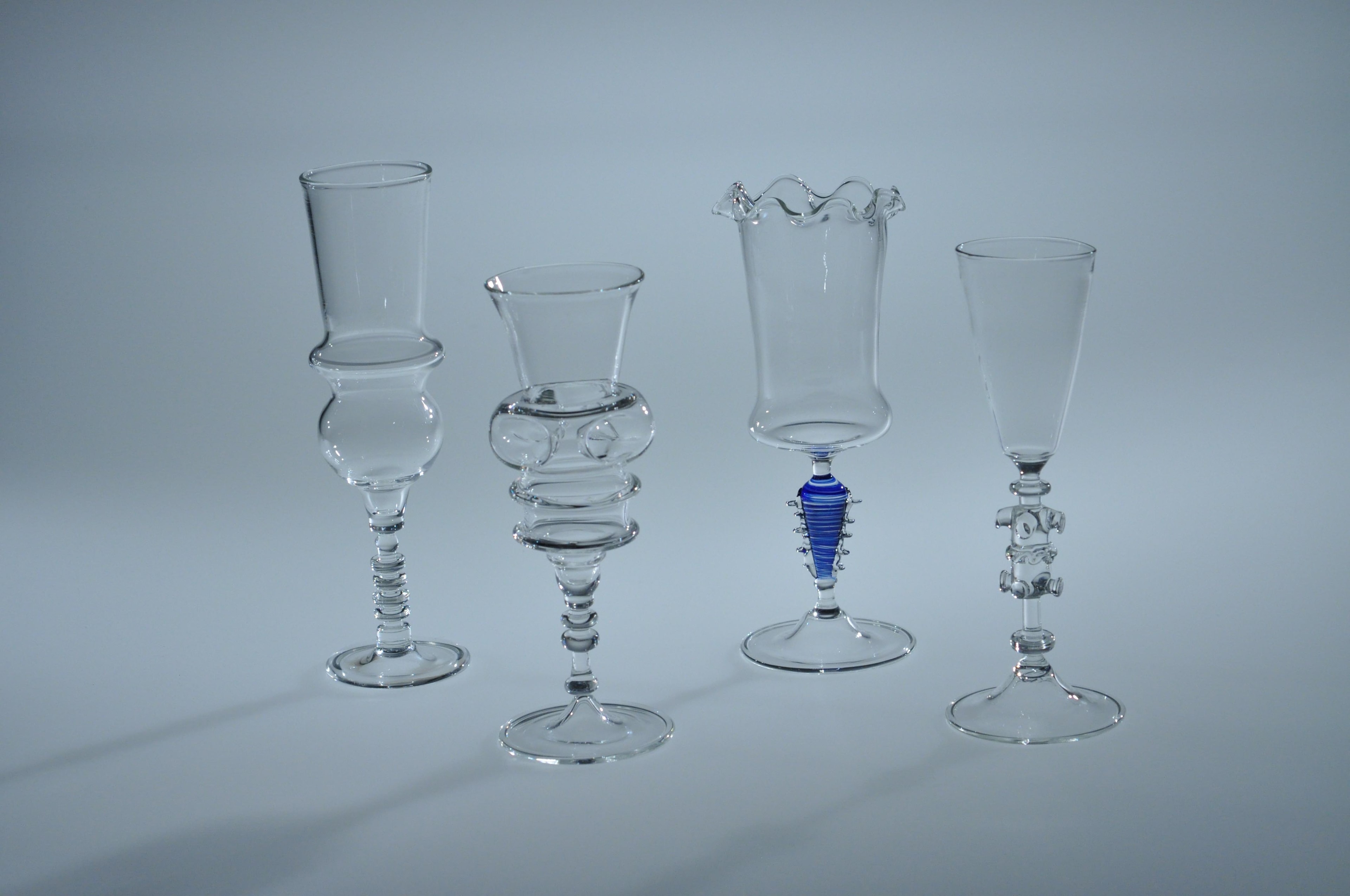 Accented Recycler — deep red recycler rig with ornate background